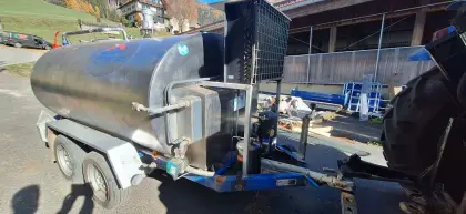 Fahrbarer Milchtank