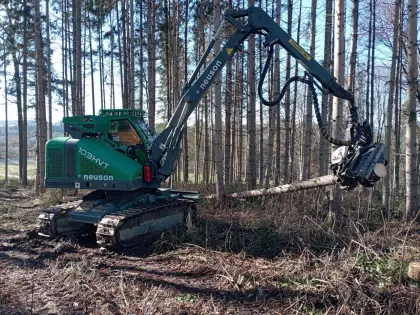 Neuson HVT 103 Harvester