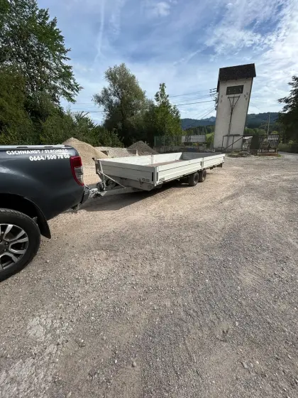 Verkaufe Pkw-Anhänger mit Planengestell und Plane