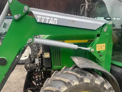 Neuer Frontlader inkl. Konsole John Deere 6000er (John Deere 6100)