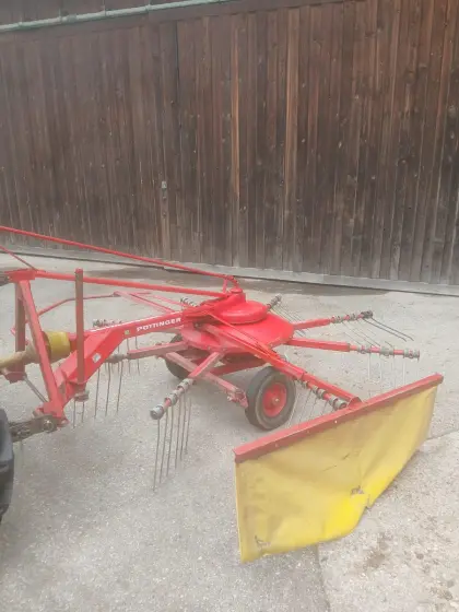 Pöttinger Schwader 301