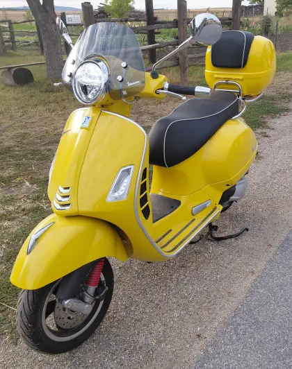 Vespa GTS 300 Super ABS