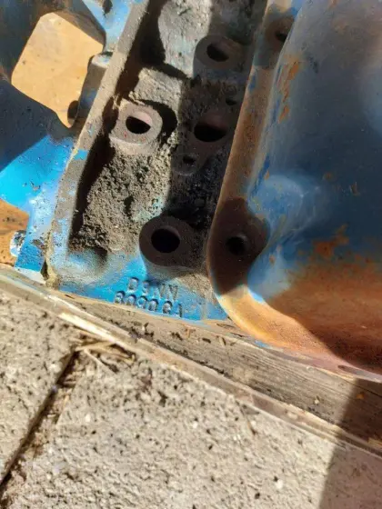 Zylinderkopf für Ford Traktor 6-Zylinder 7810 8210