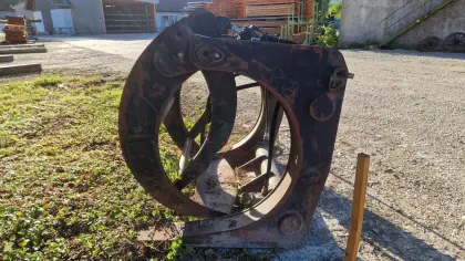 Holzgreifer Volvo