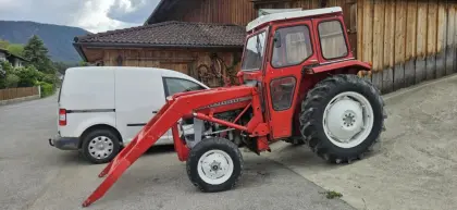 Massey Ferguson 135