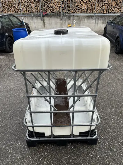 IBC-Heuraufe, Futterraufe mit Dach für Schafe, Ziegen, Pony