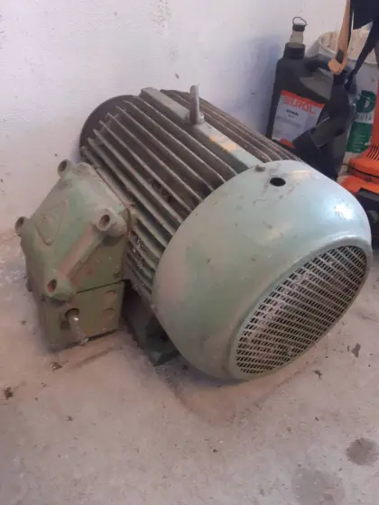 Elektromotor