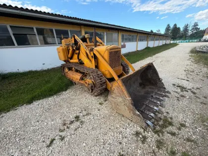 Caterpillar 933 Laderaupe