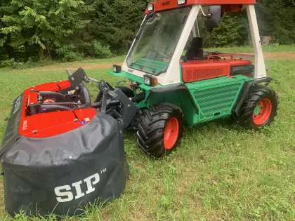 Kombi Trak 9045 mit Sip Scheibenmähwerk, Disc 220F