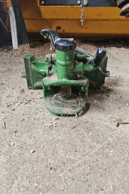 Zugmaul John Deere
