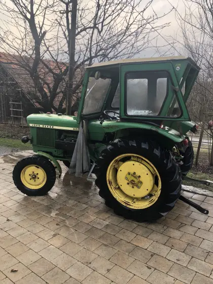 John Deere 920