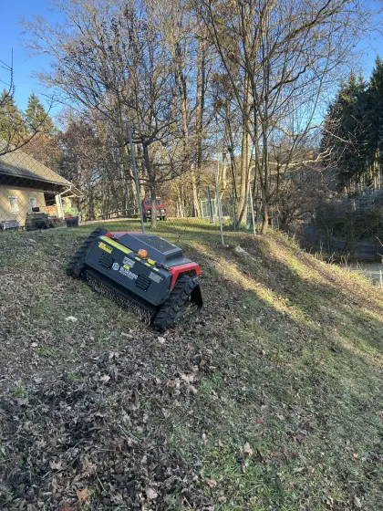 Biete Mäharbeiten an
