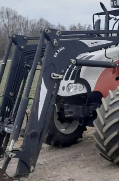 Frontlader Steyr MT
