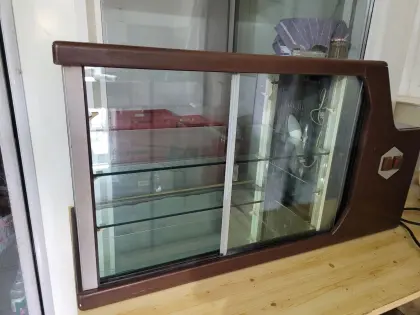 Kühlvitrine, Tortenkühler