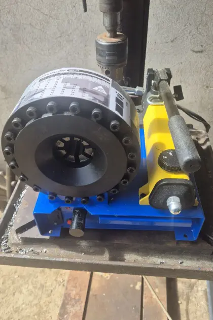 Hydraulikschlauchpresse