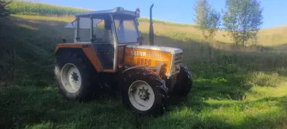 Steyr 8080A mit Frontlader