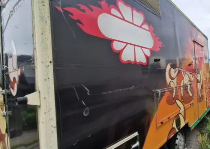Peugeot Boxer Grillhähnchenauto, Foodtruck, Imbisswagen, Bj. 2002