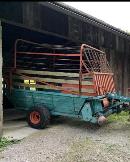 Steyr Hamster 801 Ladewagen