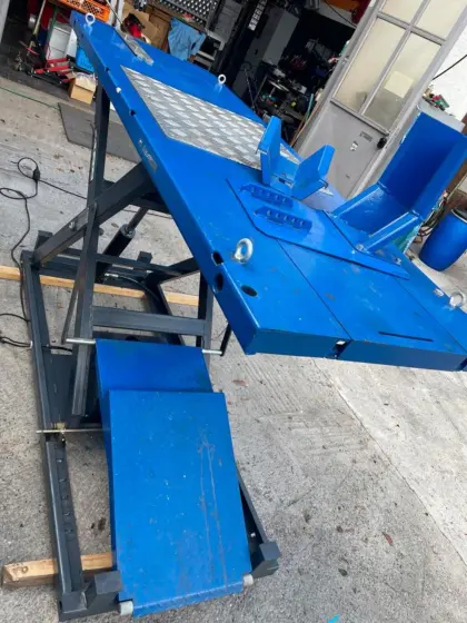 Scherenhebebühne hydr. Motorrad 1.000 kg