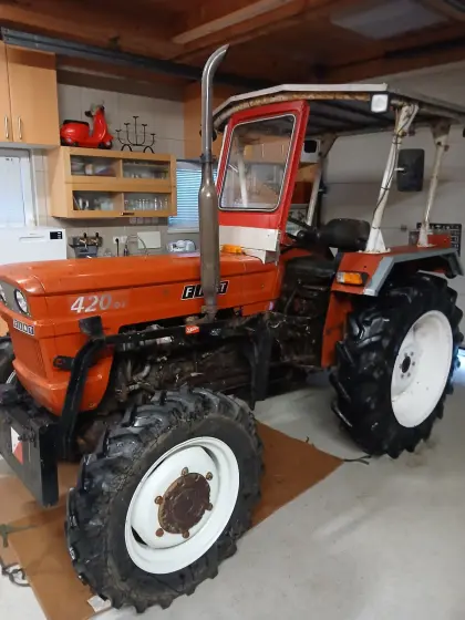 Fiat Traktor 420