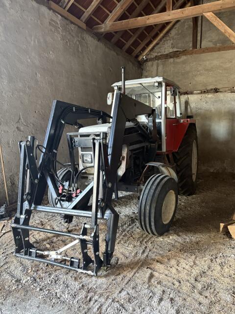 Steyr 8100