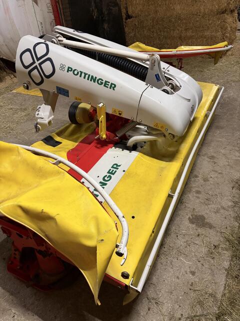 Pöttinger Novacat Alpha Motion Master 301
