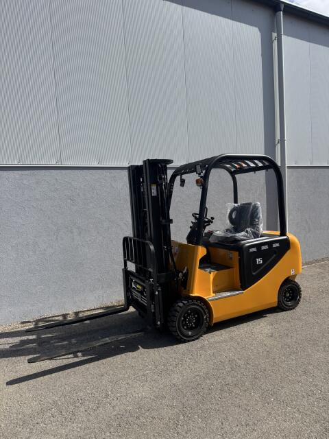 1,5 t Elektrostapler mit 4,5 m Triplexmast FL-15E