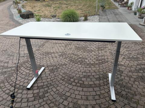 El. verstellbarer Schreibtisch, Qualitätsprodukt aus Ö