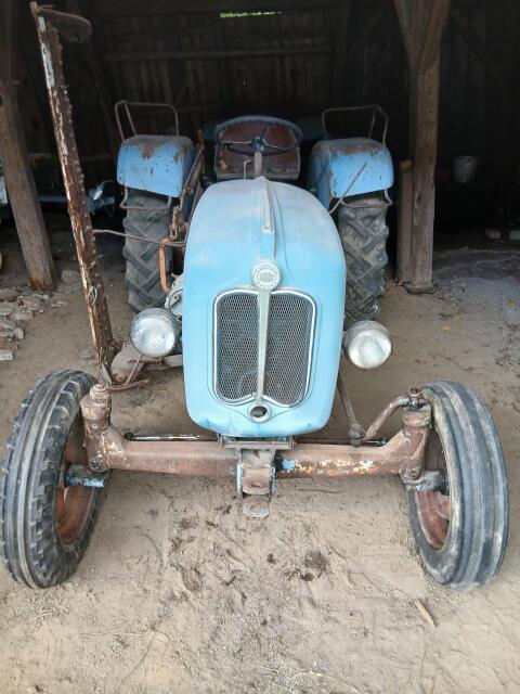 Oldtimer-Traktor Warchalowski WT38