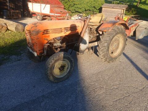 Steyr T 188 mit Busatis Mähbalken, Typ 188