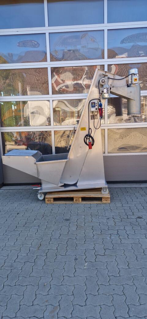 Schrägförderer Holstein (Maurer, Voran)