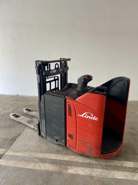 Stapler Linde D14 SP, Bj. 2019, 2 m 10 Hubhöhe, 1.400 kg Hub