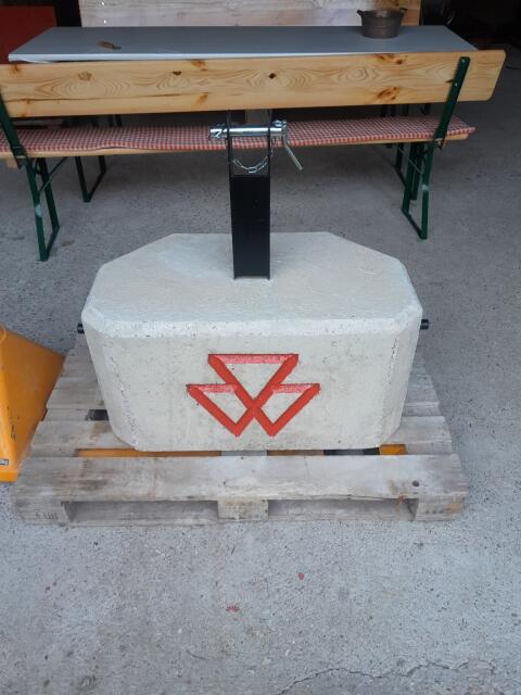 Frontgewicht