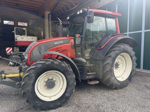 Valtra N 141 Hitech
