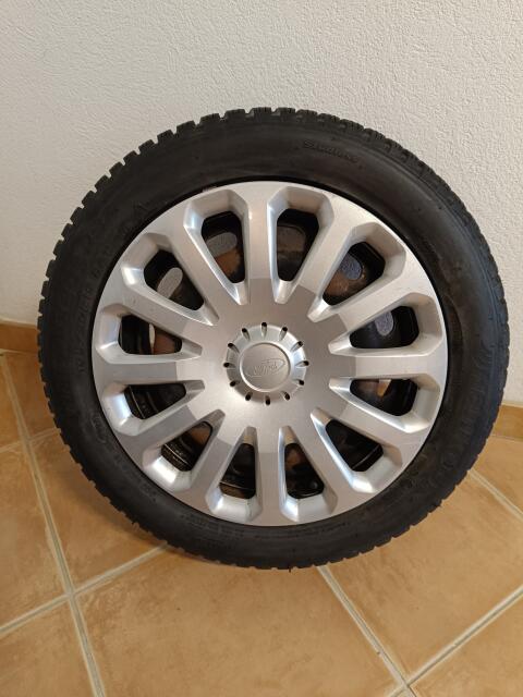 Neuwertige Auto-Winterreifen Hankook Winter i*cept RS2 W452