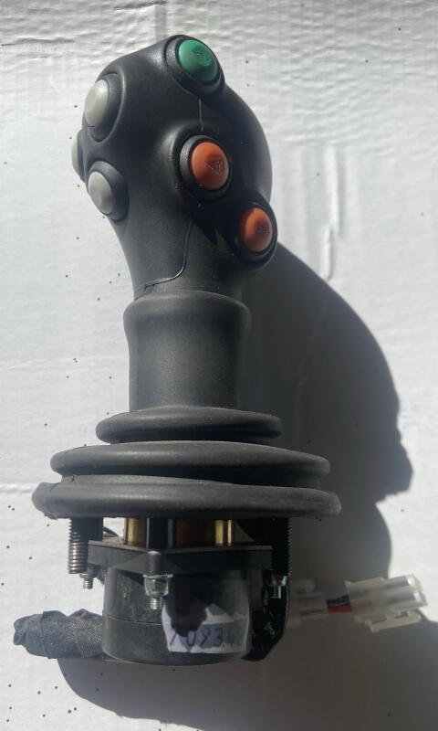 Lindner Lintrac Joystick