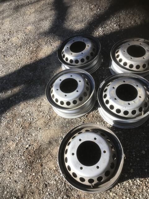 5 x Mercedes Sprinter Felgen, neu