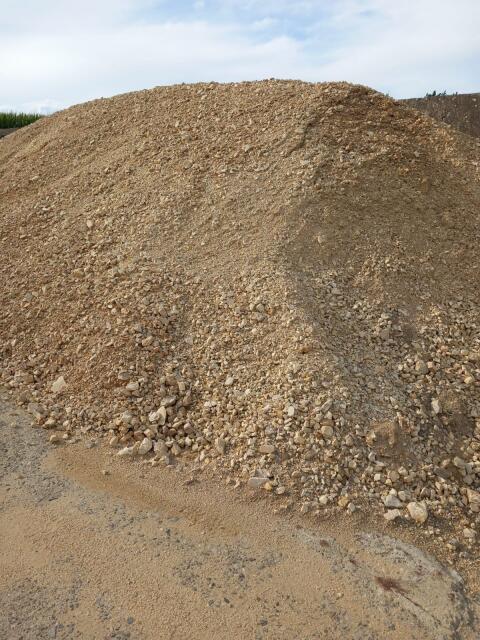 Schotter, Kies, Unterbaumaterial