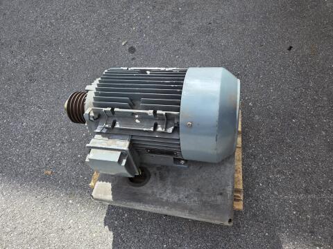 AEG Drehstrommotor Elektromotor 15 kW 400 V Industriemotor AM160LZA4