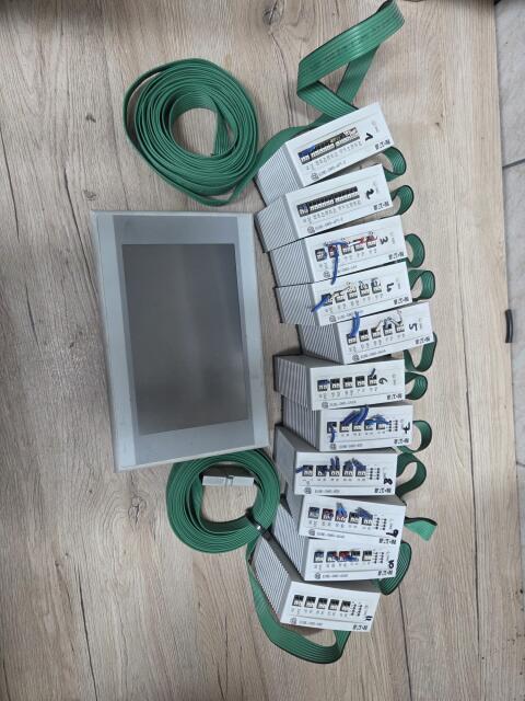 Eaton XV-102 SPS-Touchpanel, SmartWire-DT Komplettset Eaton XV-102-E6-70TWRC-10