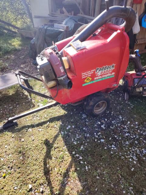 Paddock Cleaner
