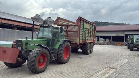 Häckslerwagen Giga Trailer 1840 DO
