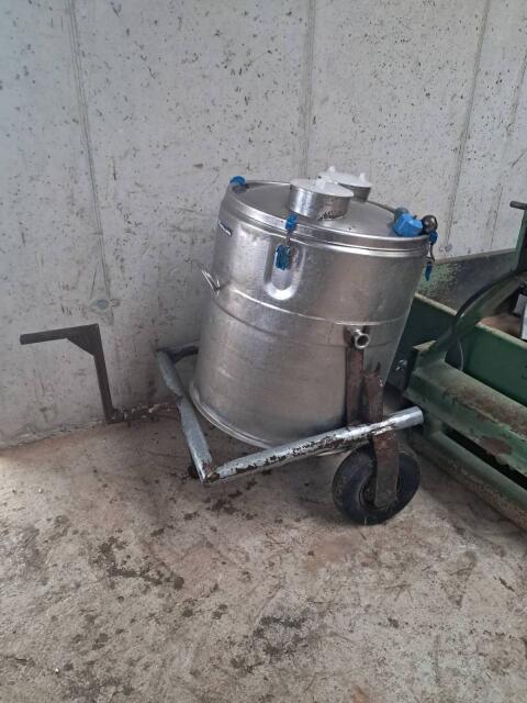 Milchtank
