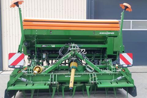 Amazone Cataya 3.000 Super mit Kreiselgrubber (Cataya 3000 Super)