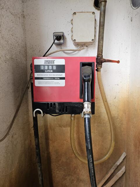 IMPOS Hoftankstelle, Dieselpumpe 60 l/min