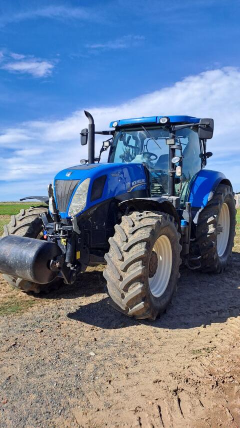 New Holland T7 235 Auto Command