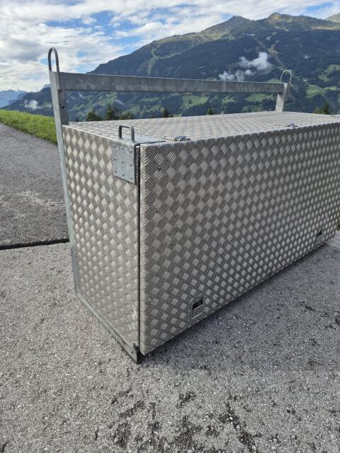 Werkzeugkiste, Box