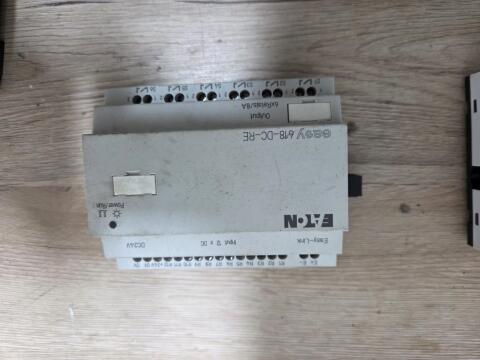 Eaton (Moeller) easy SPS-Steuerungen Konvolut, easy-E4, 820