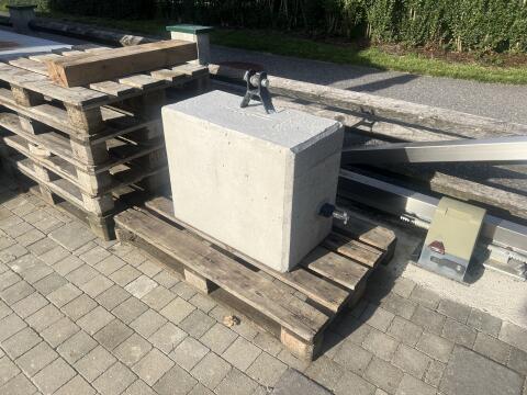 Front-Heckgewicht 600 kg