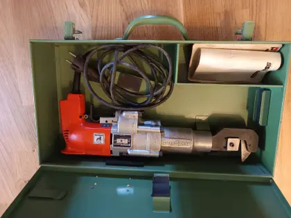 Baustahlschneider Novopress EM3-S8